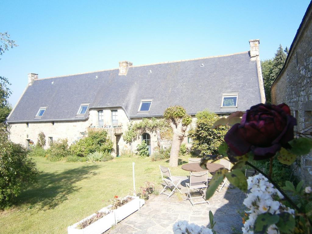Les Chaumieres De Kerimel Bed and Breakfast Ploemel Exterior foto