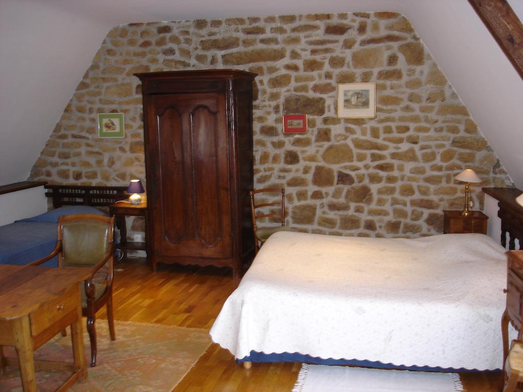 Les Chaumieres De Kerimel Bed and Breakfast Ploemel Habitación foto