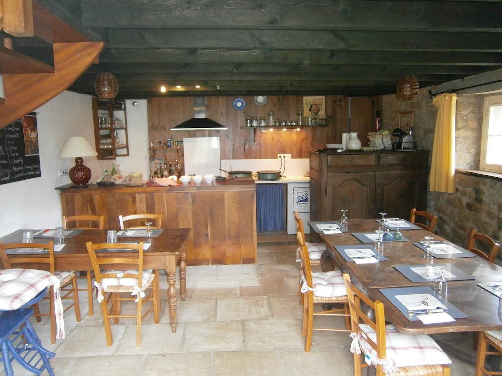 Les Chaumieres De Kerimel Bed and Breakfast Ploemel Exterior foto